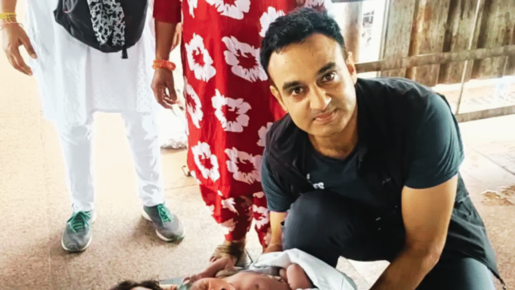 Jhansi Station Army Doctor Delivery