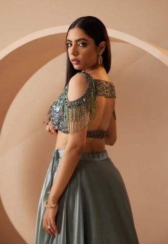 Trendy Designer Blouse Style Durga Puja